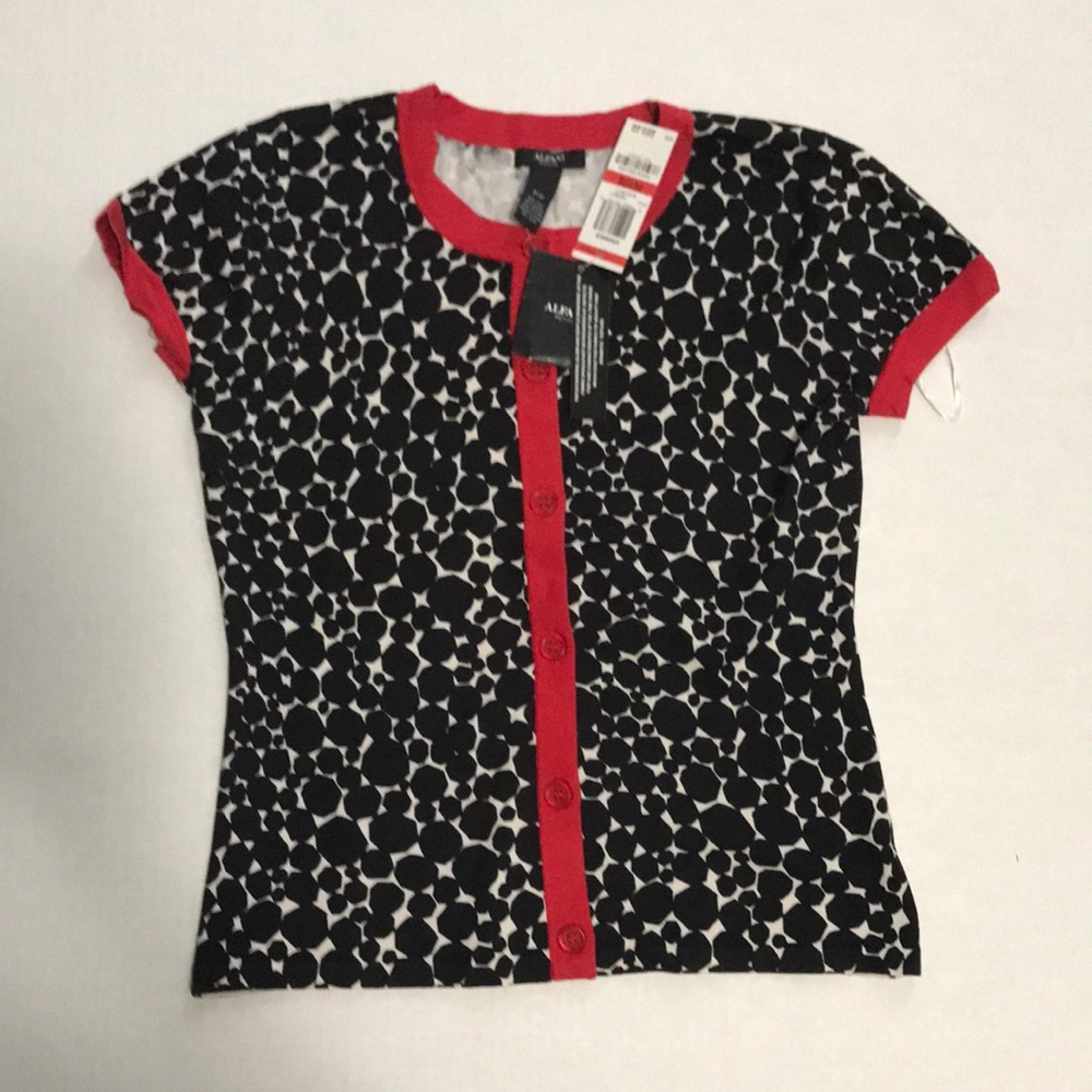 ALFANI SILK PETITE BUTTON SWEATER RED BLACK